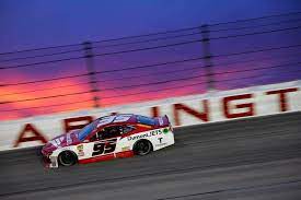 The brickyard winner, in remarks reported by savannahnow, says he's not interested in driving in the xfinity kahne is one of several successful, veteran drivers looking for a ride in 2018 as nascar teams confront a sponsorship crunch. Kasey Kahne Sidelined For Indianapolis Motor Speedway Racing News