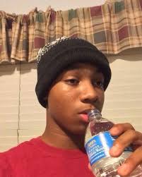 Devin Schilling (@dschills)