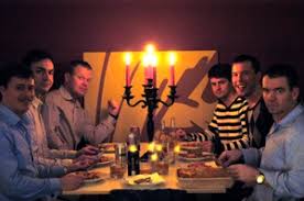 Marcus Bjarneroth Weblog: Herrmiddag m NHL08, pasta och Undichi