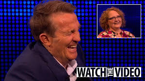 The Chase viewers accuse Bradley Walsh of 'putting off' contestant by  laughing during Peter Crouch question