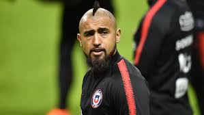 Ay sonunda şili'ye, dünya kupası elemelerine gidecek olan alexis sanches ve arturo vidal, ülkelerine girerken karantinaya alınacaklar. Fc Barcelona El Dia Que Vidal Decidio Ser Futbolista Mi Madre Llego Rendida Marca Com