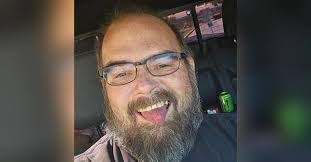 Vickie Dobbs's Instagram, Twitter & Facebook