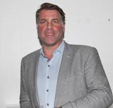Overtopfrees 125cm/145cm/165cm extra zware uitvoering. Lokaal Bestuur Start Vrijwilligerswerking De Panne Helpt Kw Be