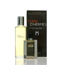 Terre d'hermes cologne by hermes, terre d'hermes is a woody spicy fragrance for men that was launched in 2006. Hermes Terre D Hermes Eau De Toilette 30 Ml Nachfullung 125 Ml Redzilla