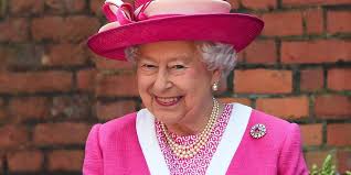 La captivité de la reine à chinon. Luck Story Toutes Les Fois Ou La Reine Elizabeth Ii A Echappe A La Mort Marie Claire