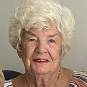 Linda Groen's Instagram, Twitter & Facebook