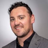 90+ "Méll" profiles