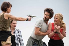 La famille delcourt reçoit une lettre anonyme qui va mettre beaucoup de. Demain Nous Appartient En Prime Time Lundi 10 Juin A 21 00 Sur Tf1