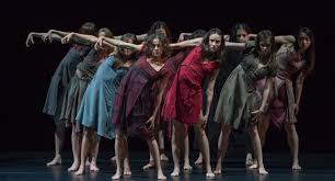 En 1864, c'est avant tout un grand marché couvert destiné au commerce des céréales. Un Programme Italien Avec Le Ballet Du Capitole A La Halle Aux Grains Toulouseblog Fr