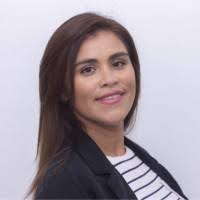 10+ perfiles de «Gina Jimenez»