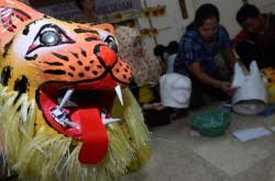 We did not find results for: Jaga Tradisi Topeng Muludan Surya