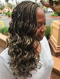 20 Super Schmeichelnde Zopfe Fur Lockiges Haar Verschiedener Arten Hochsteckfrisuren Club Curly Hair Braids Curly Hair Styles Curly Hair Photos