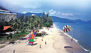 Batu ferringhi is a popular town in penang. 9 Penang Island Best Attractions Places Must Visit Cari Homestay
