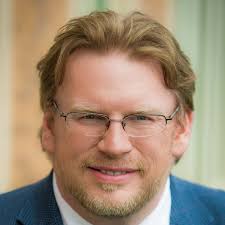 Chuck Hendrickson's Instagram, Twitter & Facebook