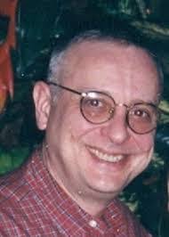 Robert Martelli's Instagram, Twitter & Facebook