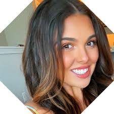 Hillary Walton's Instagram, Twitter & Facebook