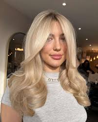 𝔼𝕝𝕝𝕒 𝕛𝕒𝕪 (@hairbyellajay) • Instagram photos and videos