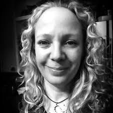 Lauri Wilson's Instagram, Twitter & Facebook