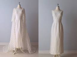 1960s Wedding Dress 60s Bridal Gown Lace Sheath Dress With Train Timeless Elegance 1960s Wedding Dresses Lace Wedding Dress Vintage Wedding Dresses 60s