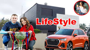 Norwich city vs arsenal fc. Thomas Vermaelen Lifestyle Car Family Thomas Vermaelen Wife Lifestyle Thomas Family