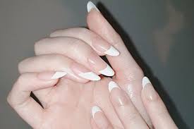 Also called the coffin nail, the nails literally look model slick woods had coffin nails, so i got coffin nails. 15 Ways To Wear The Coffin Nails Trend Aka Ballerina Nails