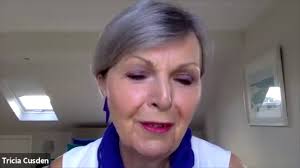 How to Have Healthy Hair as We Age: Interview with Lisa Caddy, Trichologist 