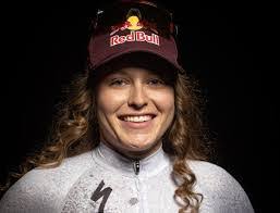 Laura Stigger's Instagram, Twitter & Facebook