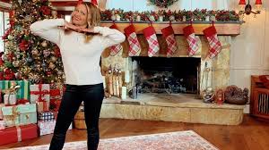 Candace cameron bure on holiday movies: Get Candace Cameron S 2019 Countdown To Christmas Hallmark Style Clothes Inside Feeling The Vibe Magazine