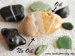 How To Make River Rocks Shiny With Oil Sew Historically River Rock River Rock Crafts Beach Rocks Crafts