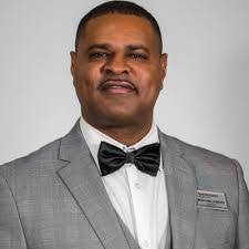 Bernard Sampson's Instagram, Twitter & Facebook