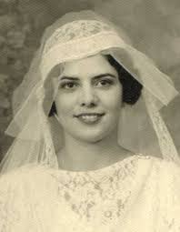 Anita Veronica Maciel DeValle (1917-2001): homenaje de Find a Grave