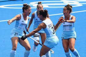 Y 24m.) y julieta jankunas (54m.) convirtieron los goles de las leonas que sumaron su segundo triunfo, en el campo sur del estadio oi. Kus2lx1vcxiwem