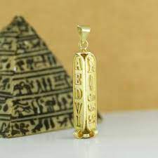 18k gold cartouche with ankh key and scarab border. 18k Gold Triple Sided Egyptian Cartouche Pendant Nilestone Com
