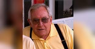 Lorena Pierson's Instagram, Twitter & Facebook