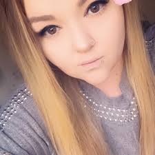 Does anyone know of anywhere that makes personalised clothing?? I've  messaged the shop I usually use and had no reply. Thanks in advance x