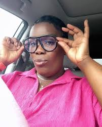 Disappear for a few come back with a new do 💇🏾‍♀️