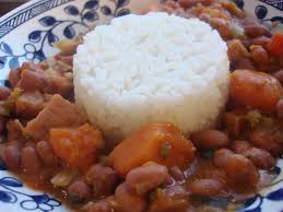 Puerto rican yellow rice and beans made with homemade sofrito. Puerto Rican Rice And Beans Arroz Con Habichuelas Food Caribbean Recipes Puerto Rican Recipes
