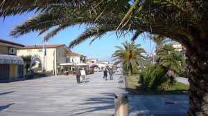 See all things to do. Viale Lungomare 49 55045 Marina Di Pietrasanta Lu 39 0584 20485 39 327 3685044 Vedi L Indirizzo Email Esplora La Zona Turismo In Versilia Marina Di Pietrasanta Come Indica Il Nome E La Parte Del Litorale Della Riviera Della Versilia Che Permette A