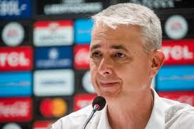 Lúcio Flávio confirma quem será novo técnico do Botafogo; Veja