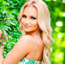 Agustin Angulo's Instagram, Twitter & Facebook