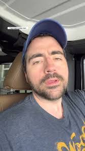 Andy Babb's Instagram, Twitter & Facebook