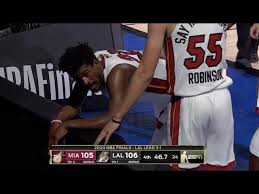 From tomball, all the way to the miami heat. Jimmy Butler Wills The Heat Over The Lakers In Game 5 Youtube