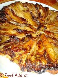 Tatin D Endives Au Confit De Canard Alors En Voici Une Tuerie En Fait C Est Un Peu Hasard Si J Ai Fait C Tatin Endive Recettes De Cuisine Confit De Canard