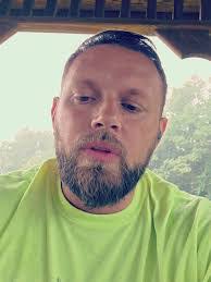 Chris Hoffer's Instagram, Twitter & Facebook