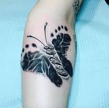 Large baby foot prints walking on the inside of the forearm are a sign of the child growing up every day. Pin On Inked