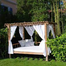 Bunte blume im blauen blumenbeet im. Garten Bett Himmel Moana Honeymoon Doppelbett Modern Stoff