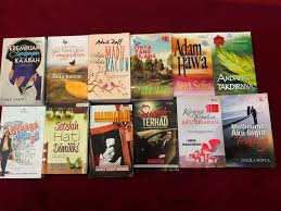 F g kuharap kau bisa terima aku f c dengan apa adanya. Pin By Khairi On Book Cover Design In 2021 Book Cover Design Book Cover Cover Design