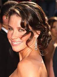 35 Beautiful Updos That Instantly Transform Your Look Hair Styles Celebrity Updos Elegant Hairstyles