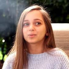 Shauna Short's Instagram, Twitter & Facebook