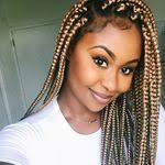 Kisha Lowe's Instagram, Twitter & Facebook